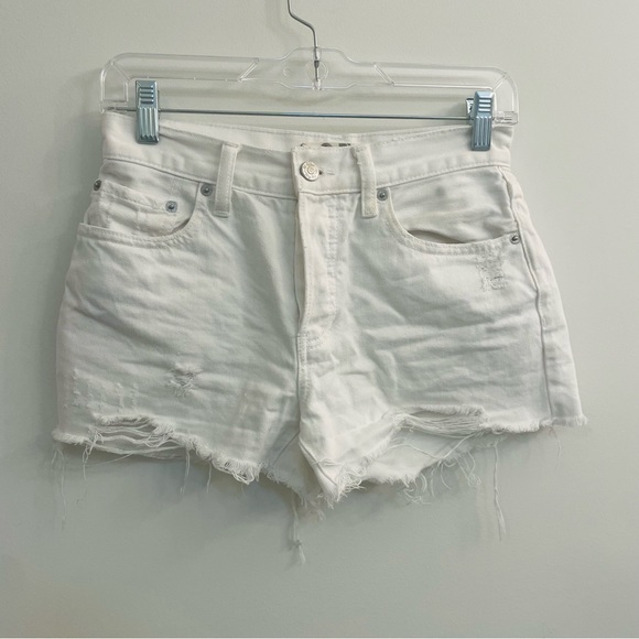 Free People We the Free Sofia Distressed Denim Shorts with Button Fly Size: 25 - Picture 10 of 10